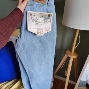 Dobber jeans vintage - Storlek W31/L34. Köpta i vintagebutik✨