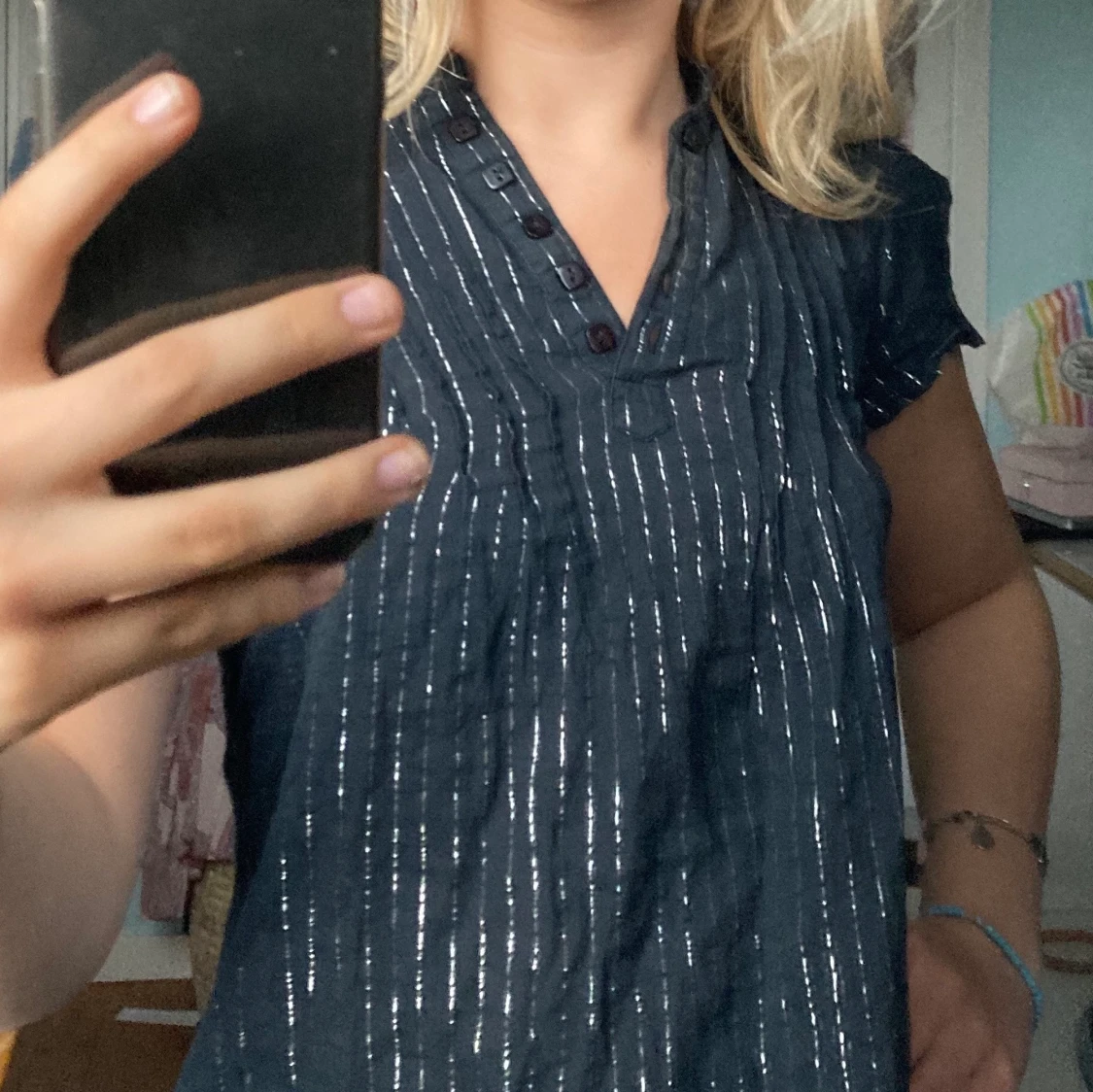 Glittrig skjorta - 91