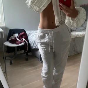 Linnebyxor  - As snygga linnebyxor, perfekta till sommaren 