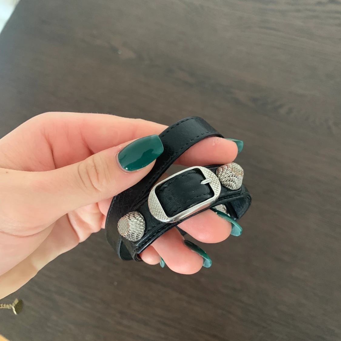 BALENCIAGA ARMBANDđ