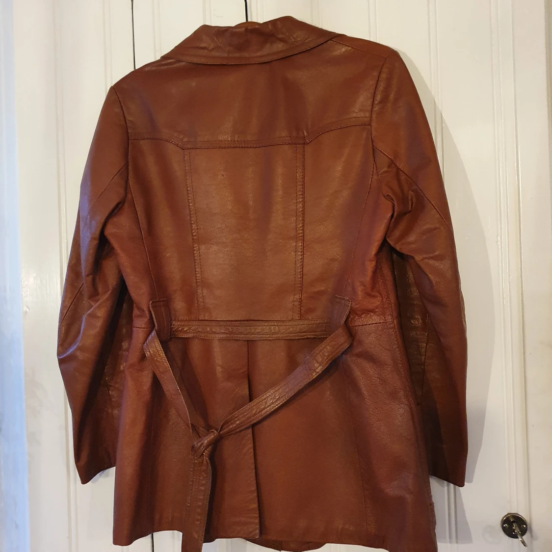 Skinnjacka Brun Storlek 42 - 90