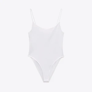 Body - Body från zara använd i 1 timma så verkligen nyskick. Storlek S