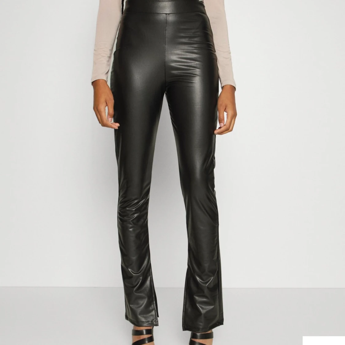 Skinn byxor från Nelly 