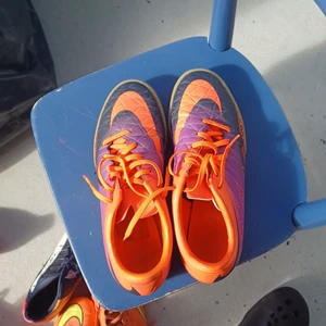 Nike hypervenom inomhus skor (bra skick) - Knappt använda, storlek 42