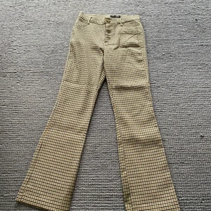 Kostymbyxor Zara - Rutiga kostymbyxor från Zara