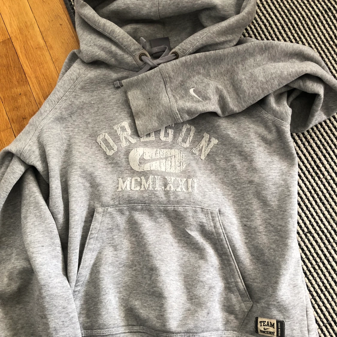 Vintage Nike hoodie. Storlek M  - 90