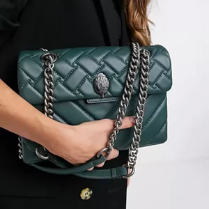 SÖKER - Söker denna gröna kurt geiger väska 