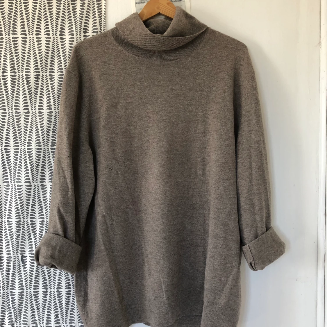 Tunnare ulltröja från Arket