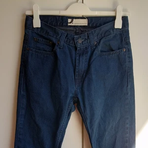 Mörk blå jeans strl 30/30 - Mörk blå jeans från storlek 30/30, inte använd