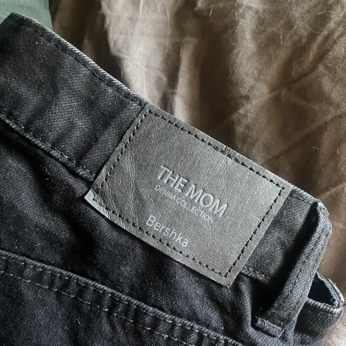 Momjeans - 91