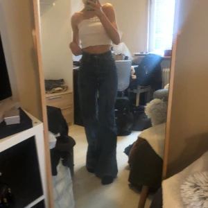 Vida jeans - Vida jeans från H&M, använda en gång. 