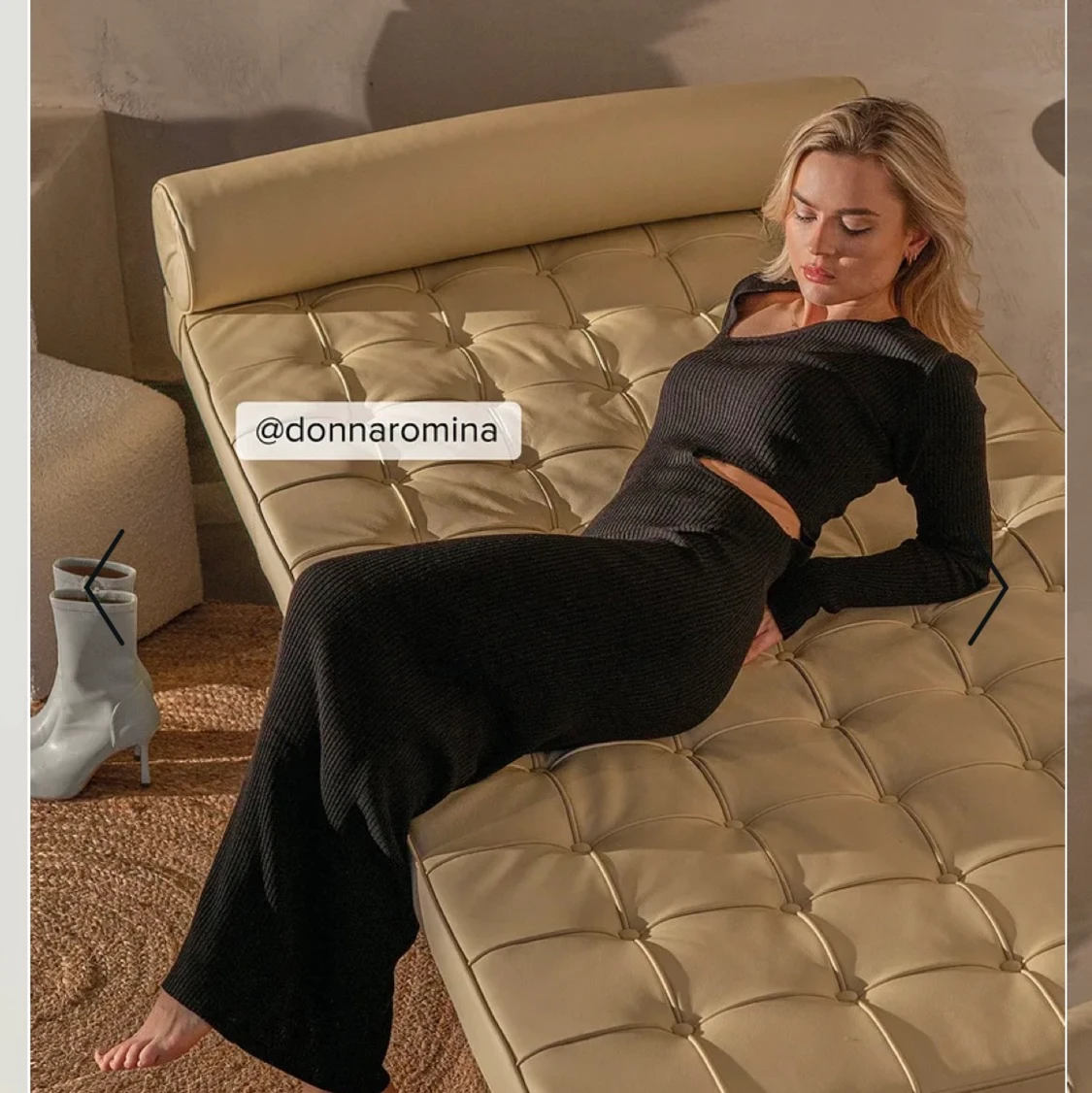 Stickad klänning NA-KD