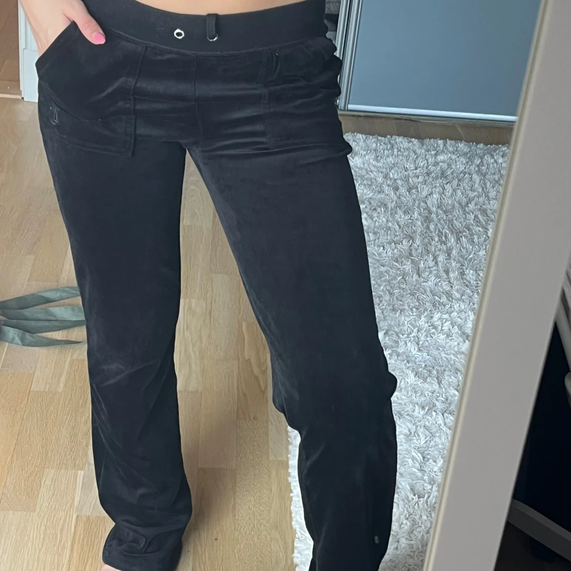 Svarta mjukisbyxor från Juicy Couture