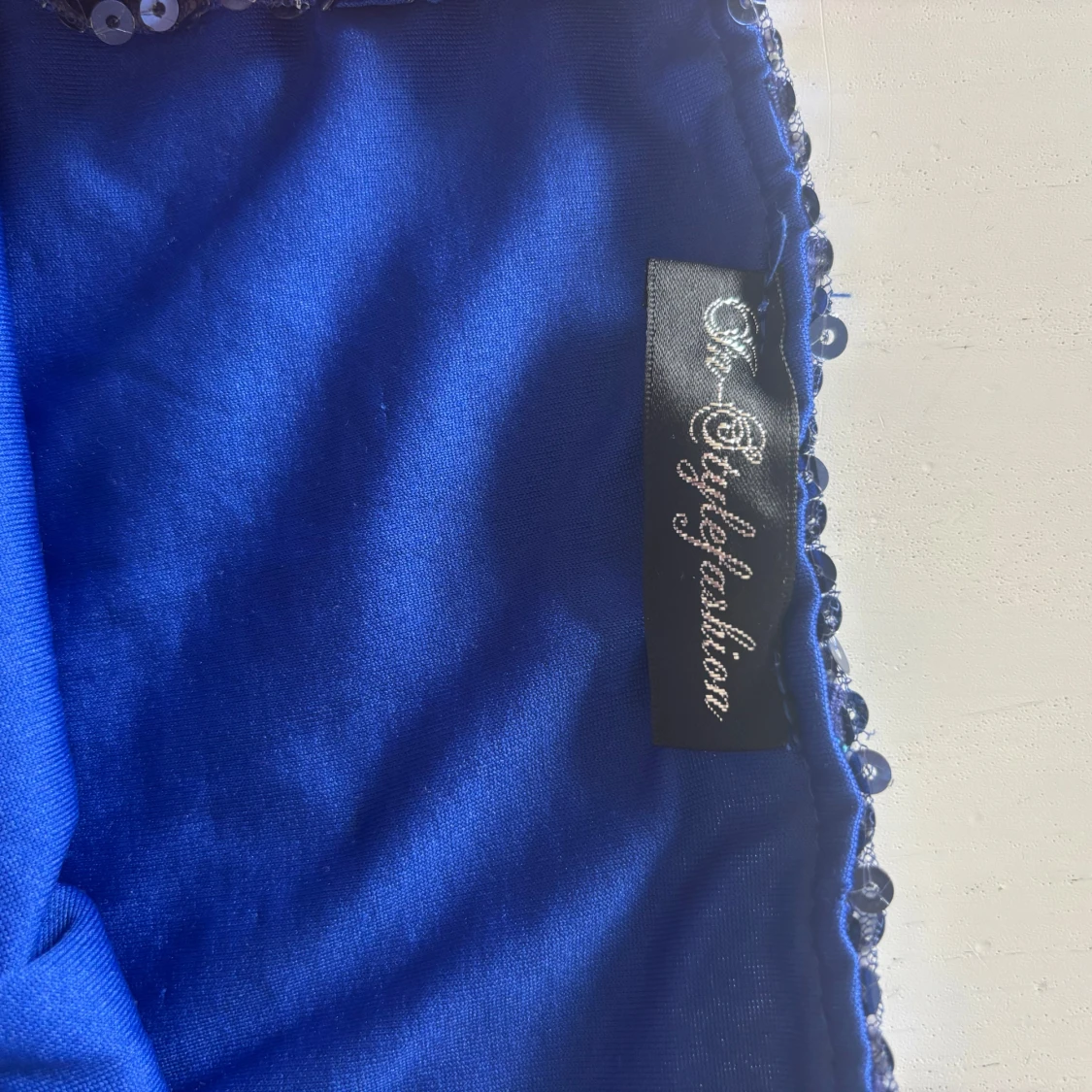 Blå glittrig tubklänning Stylefashion - 1