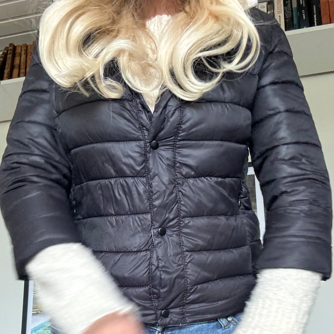 Svart herno liknande jacka - 2