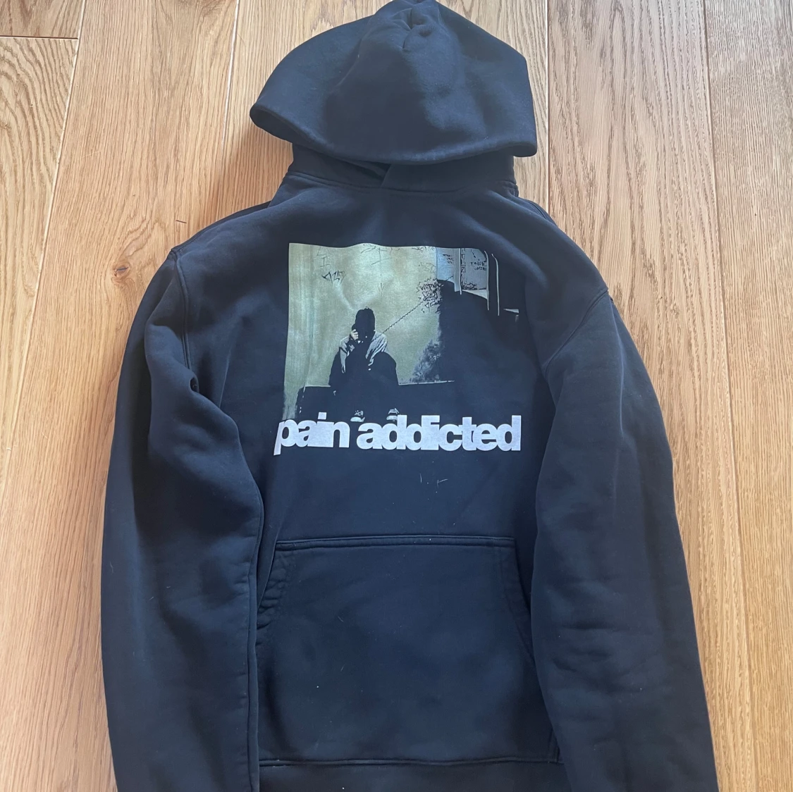 ”Pain addicted” Hoodie