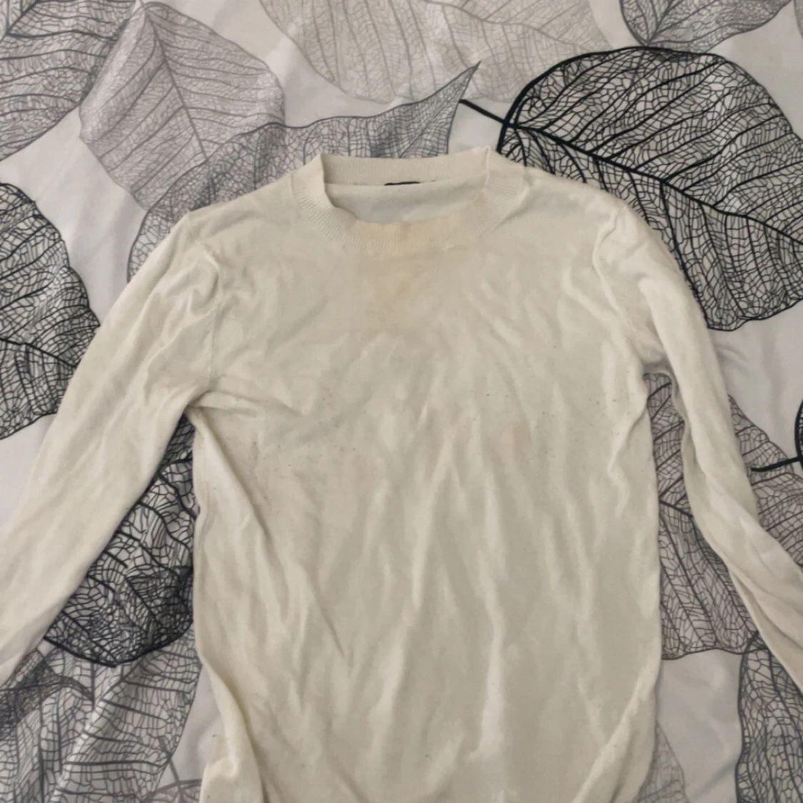 Vit långärmad tröja i bomull