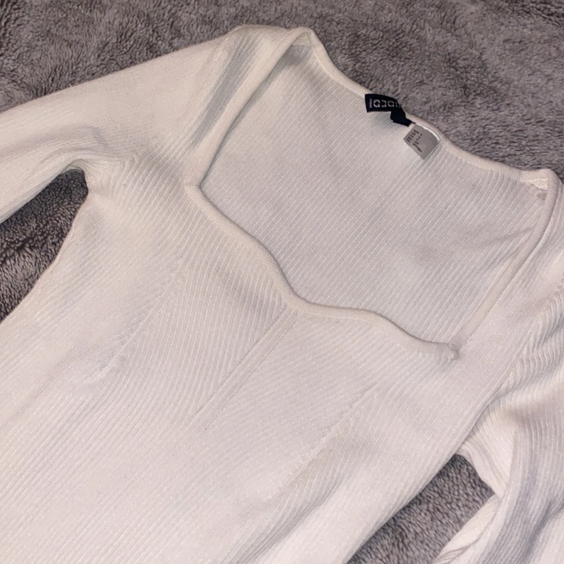 Vit ribbad långärmad klänning H&M - 2