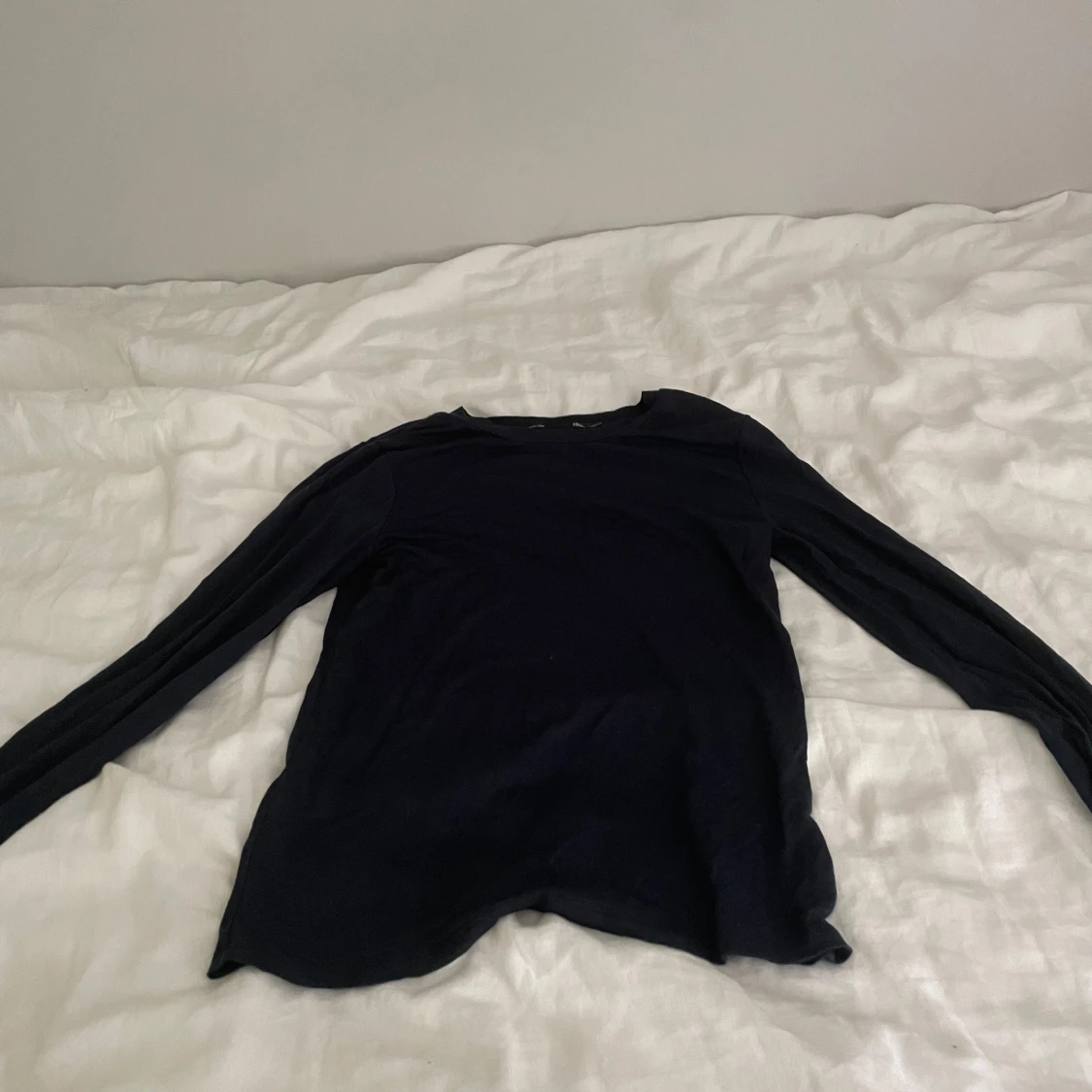 Mörkgrön långärmad tröja i bomull