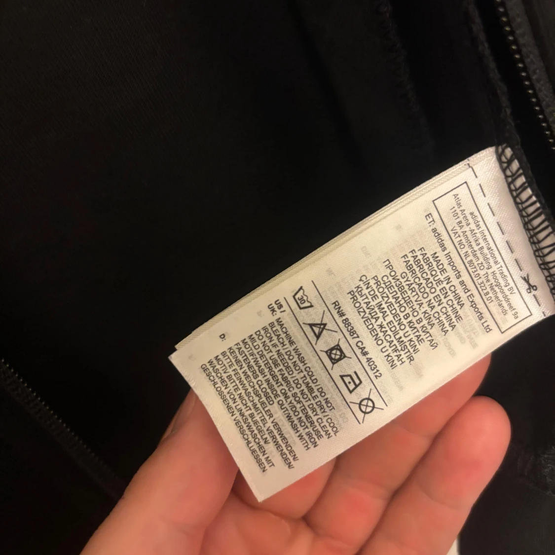 Svart vindjacka från Adidas S - 4