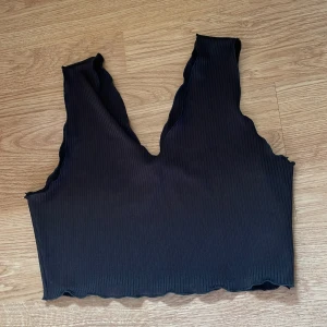 Svårt topp - Storlek 160 men passar S❤️ Skriv vid funderingar💞