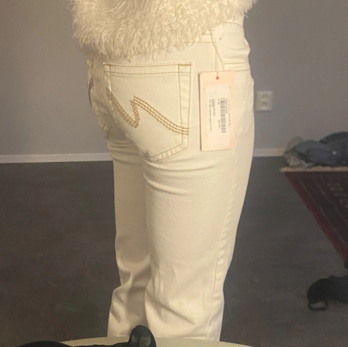 Oanvända vita jeans från Nelly❤️