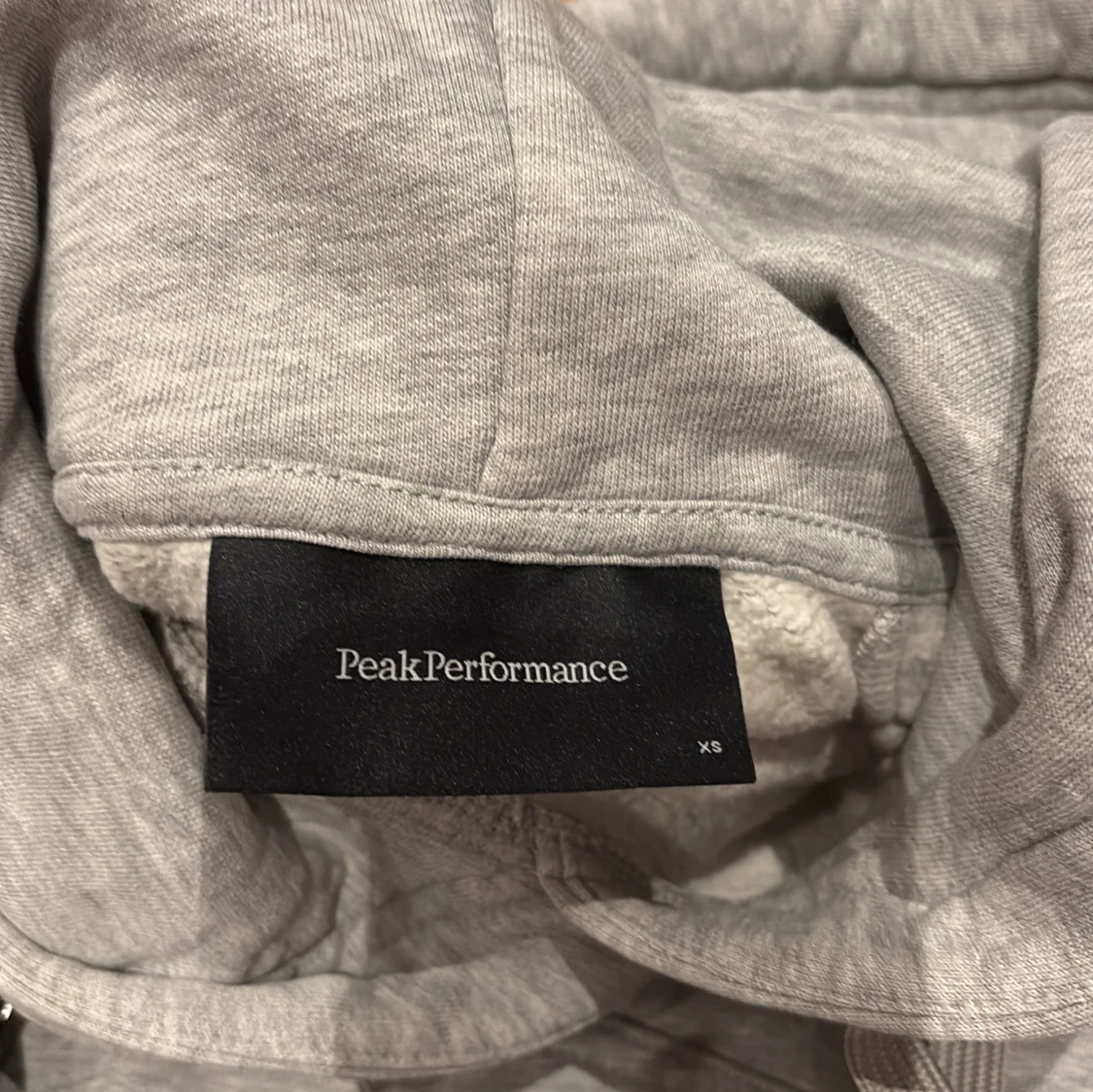 Grå hoodie Peak Performance XS - 2