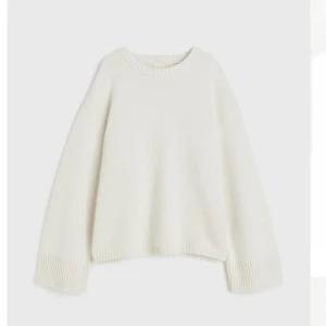 Stickad tröja - Fin stickad tröja, inga defekter ❣️