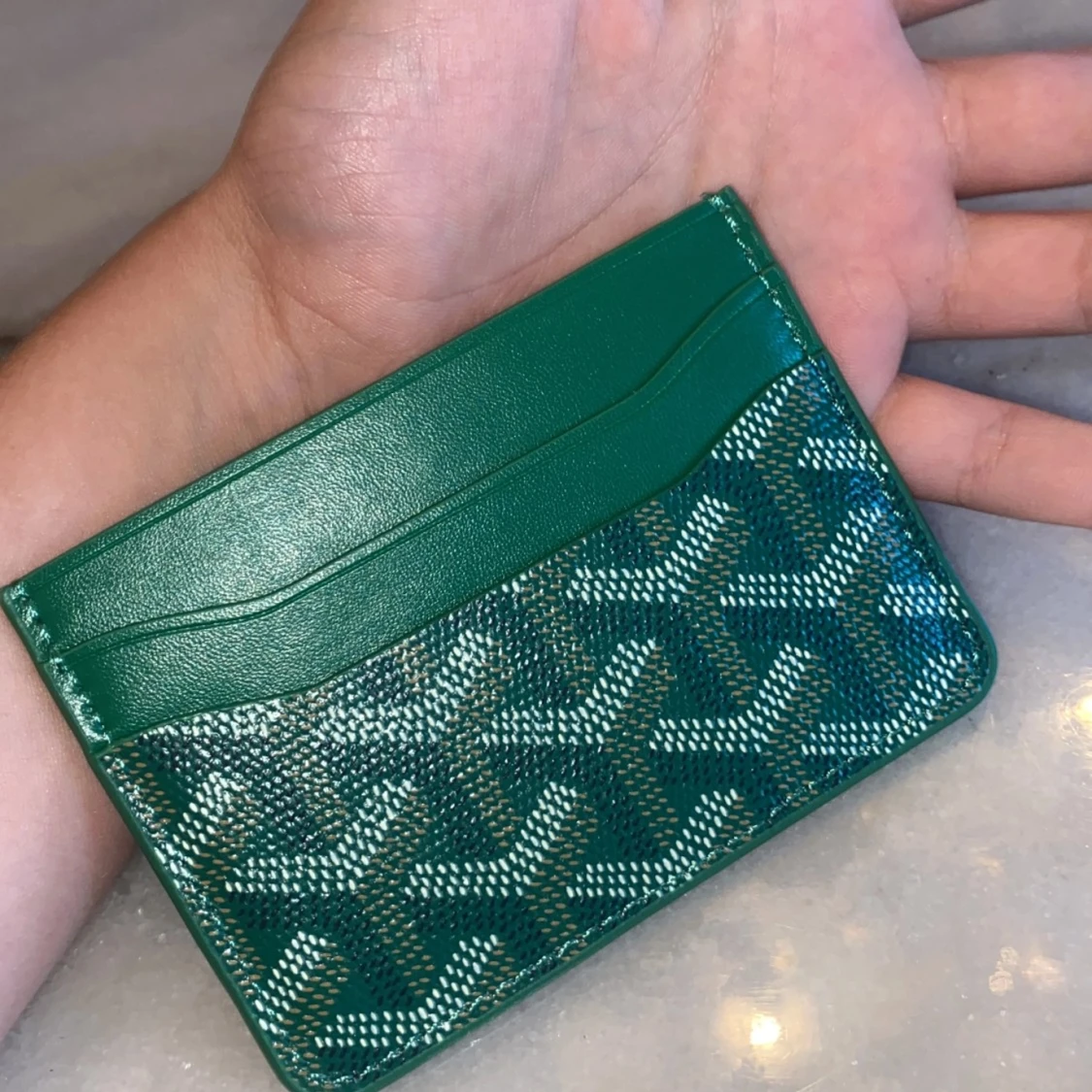 En snygg plånbok  - 90