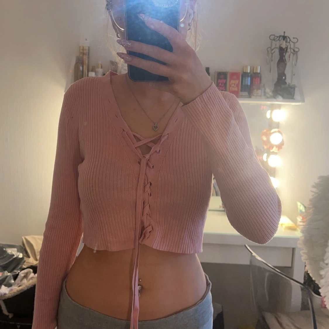 Rosa ribbad croppad topp från H&M Divided