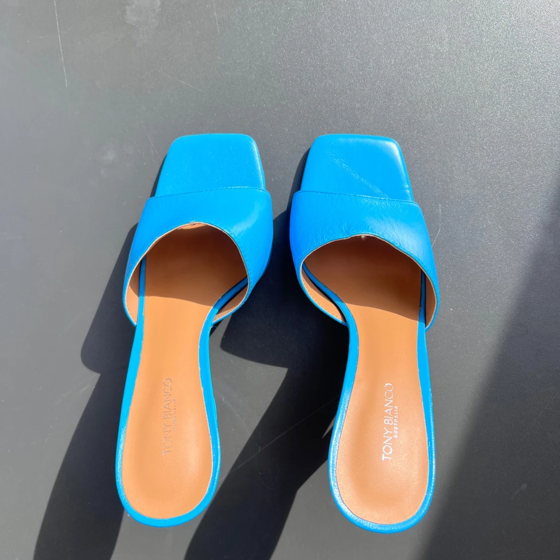 Tony Bianco klackar - 3