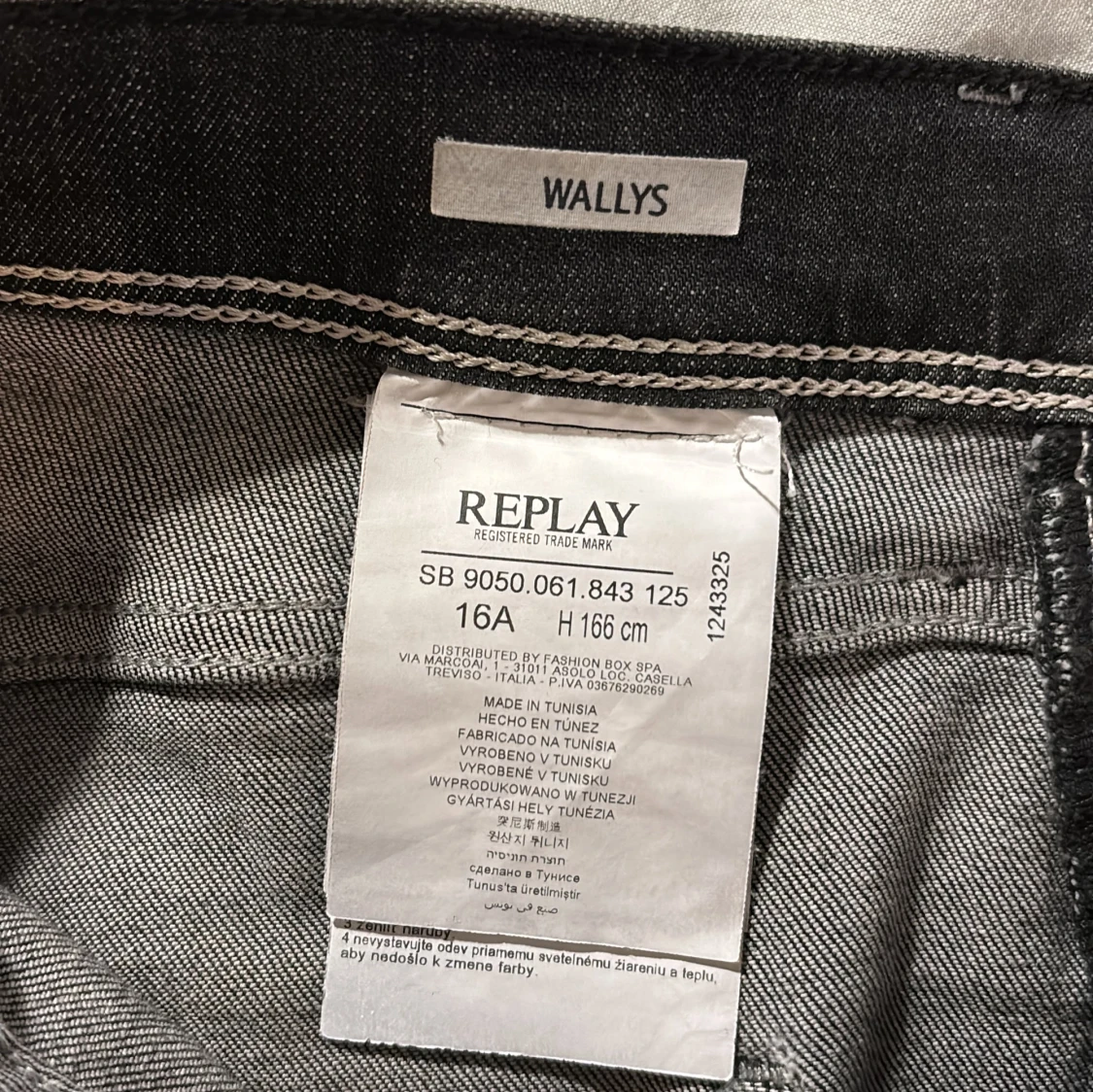 Svarta jeansbyxor från Replay - 2