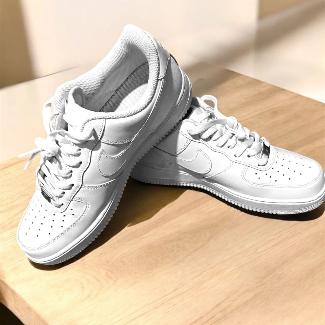 Vita Nike Air Force sneakers - 1