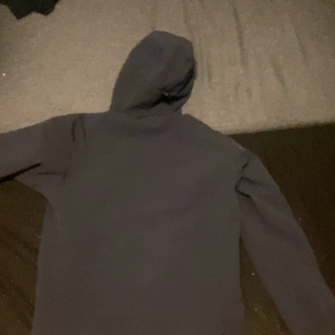 Svart jacka med huva från Haglöfs - 1