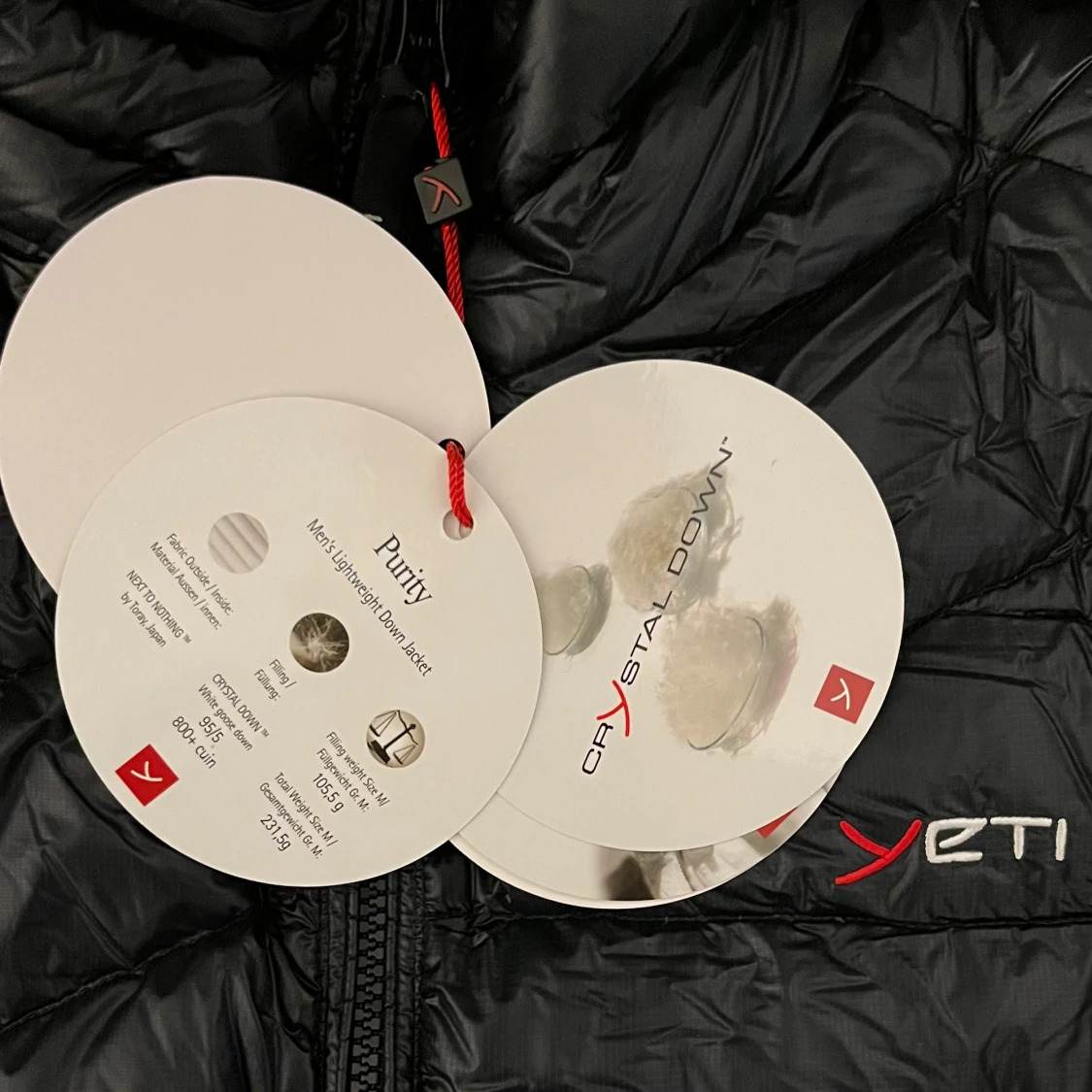 Svart dunjacka från Yeti - 3