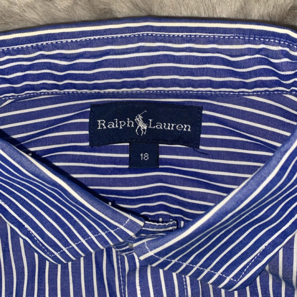 Blåvit randig skjorta från Ralph Lauren - 3