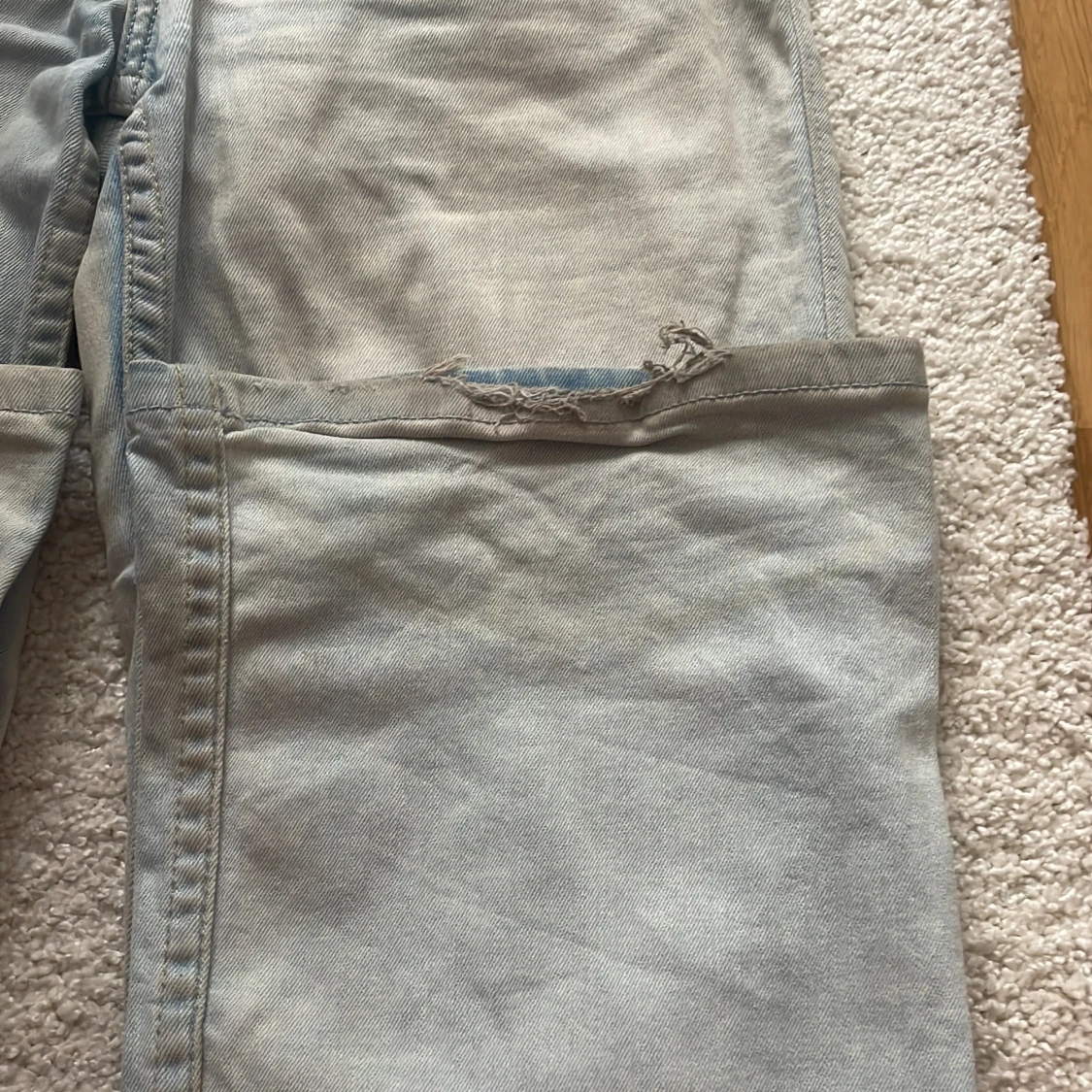 Ljusblå bootcut jeans - 3