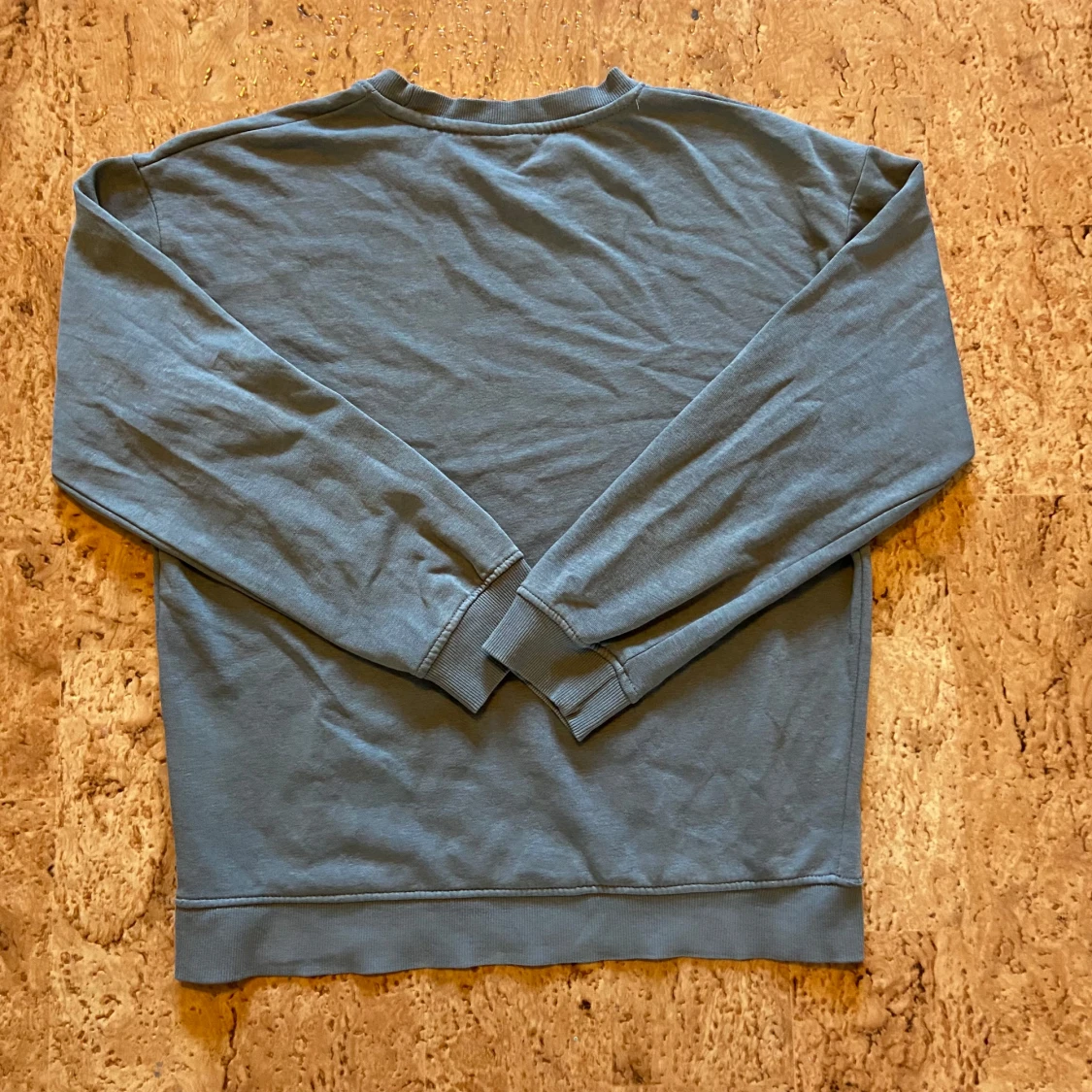 Grå sweatshirt från RYVLS - 4