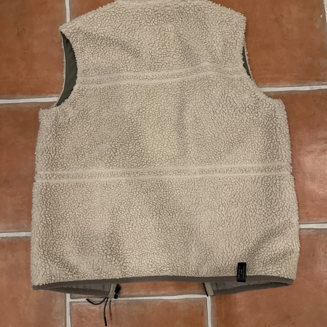 Beige fleeceväst från Ragwear - 1