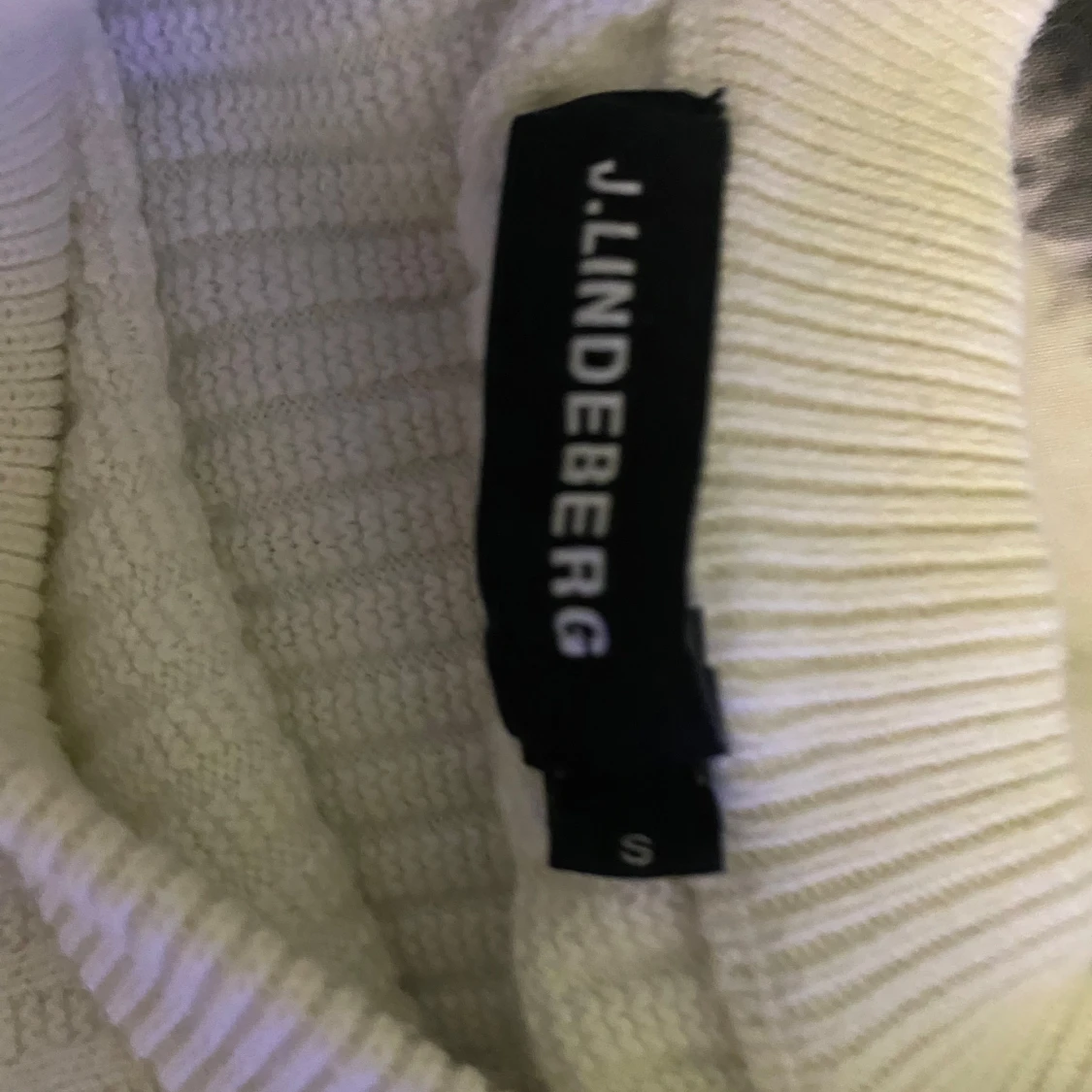 Vit ribbad tröja från J.Lindeberg - 1