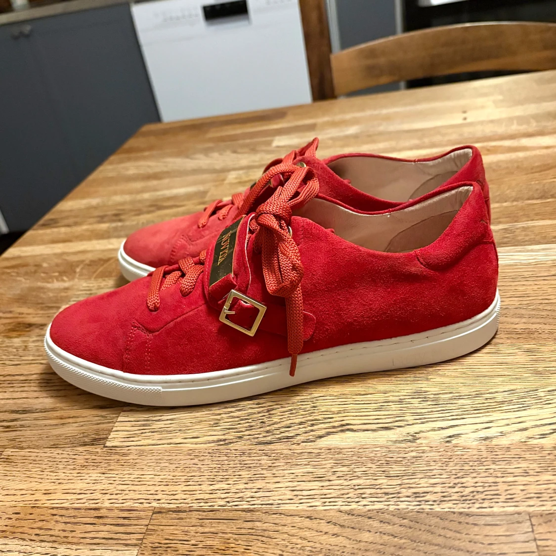 Novita Amira sneakers 
