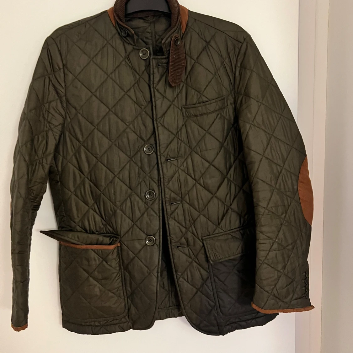 Quiltad jacka från Oscar Jacobson