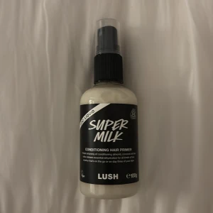 Lush Super Milk Primer 100g - Super Milk från lush som används till håret. Den har använts 2 gånger för prövning.
