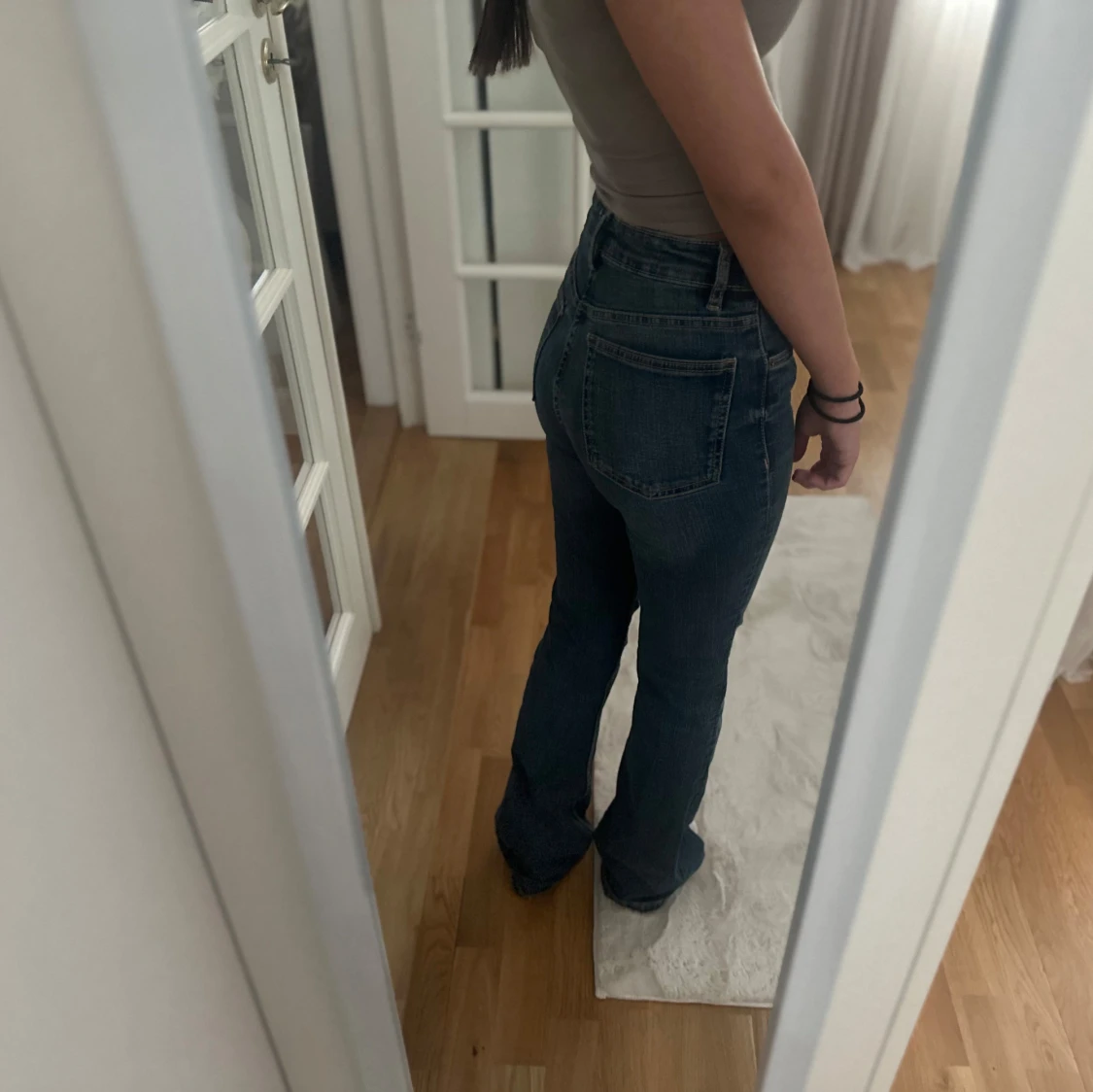 Blå bootcut jeans från Zara - 1