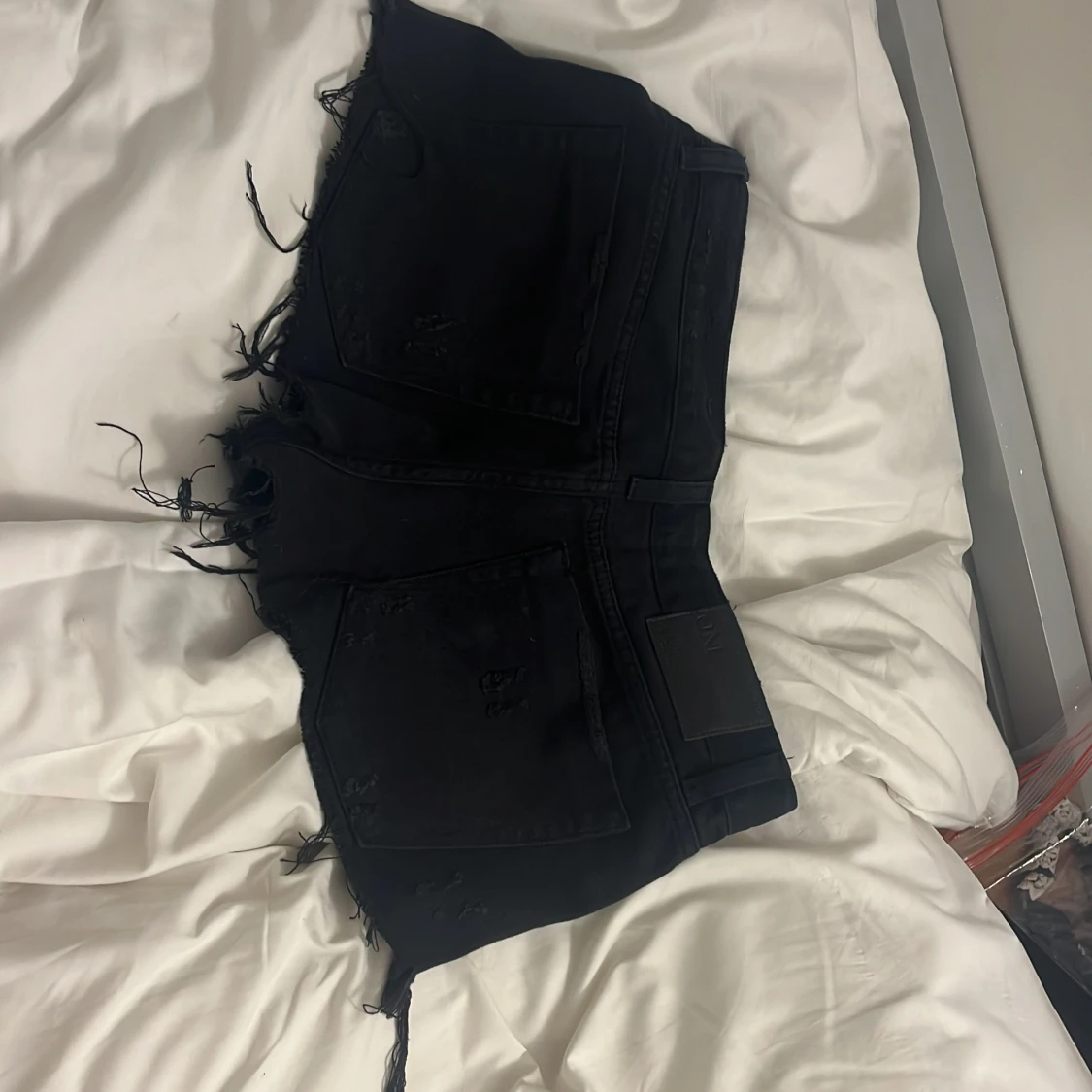 Svarta jeansshorts från OneTeaspoon - 1