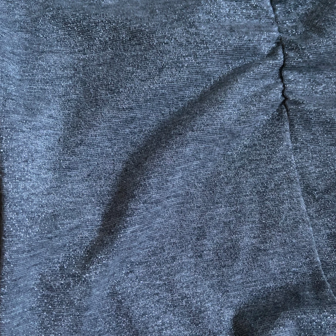 Grå glittrig halterneck-linnetopp från Vila - 3