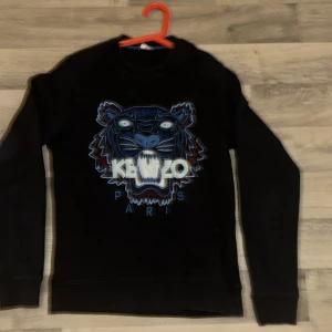 Kenzo tröja  - Storlek S, bra skick 