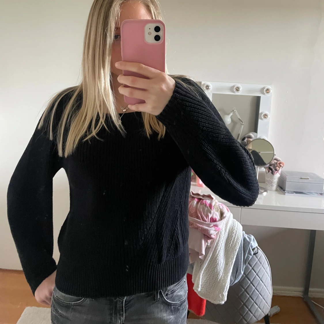 Svart stickad tröja från Selected Femme - 2