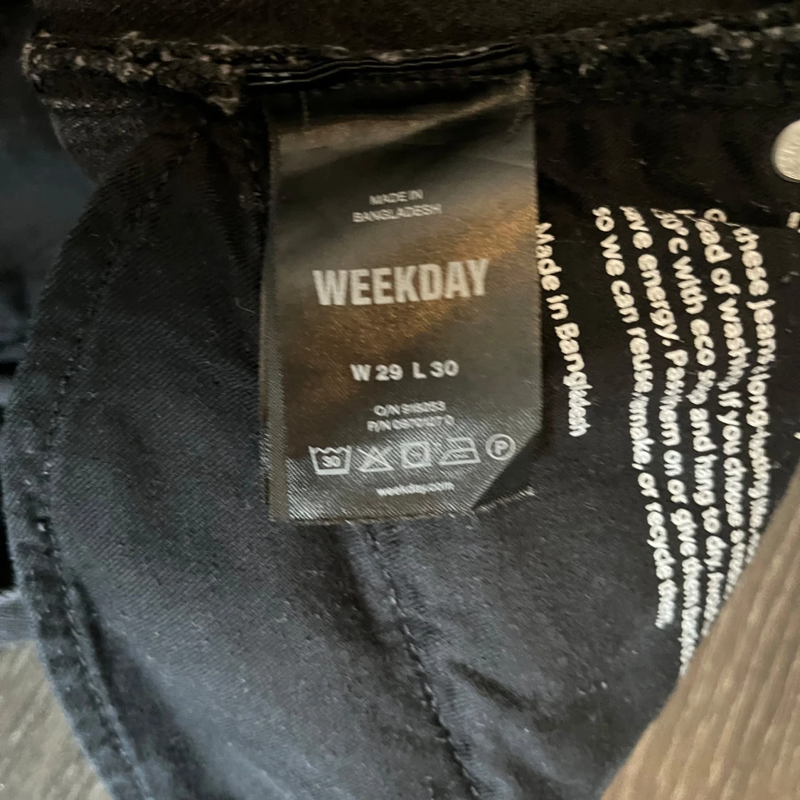 Svarta Weekday Galaxy Loose Straight Jeans - 4