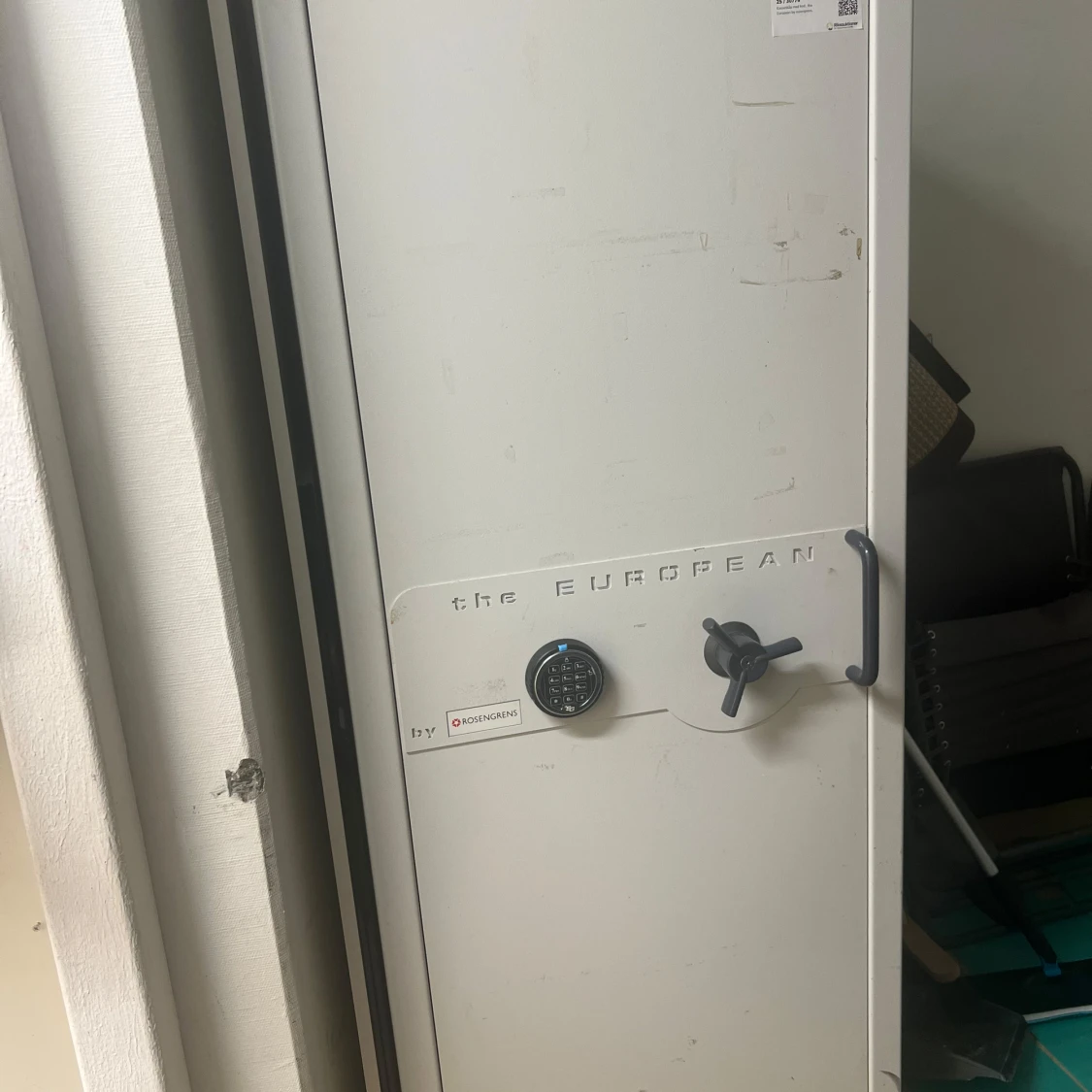 säkerhetsskåp - 1